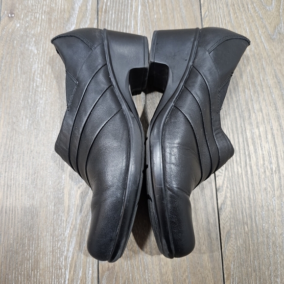 Clarks Dress Loafers Leather Slip-Ons Size 10 - Picture 6 of 9